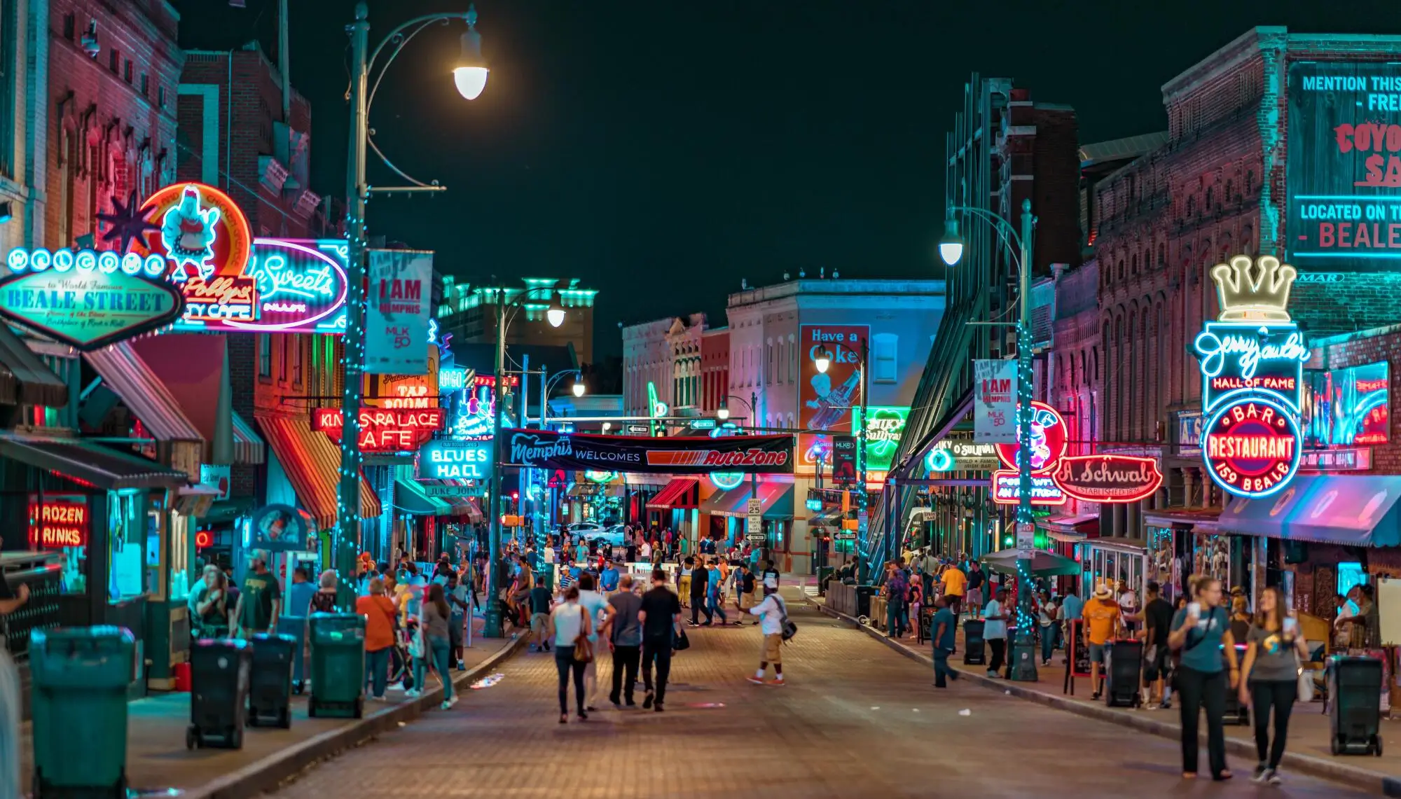 Master Peak Season Pricing for Maximum Profits in Memphis, TN